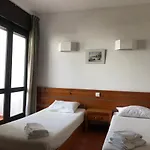 Comfortable At Apartment *