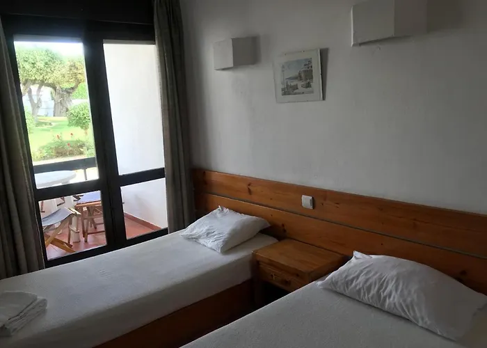 Comfortable At Apartman *